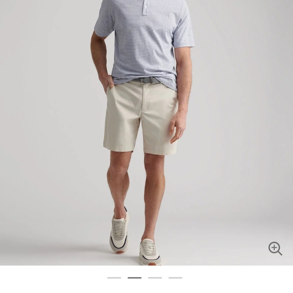 PETER MILLAR Men's Beige Shorts SIZE 40